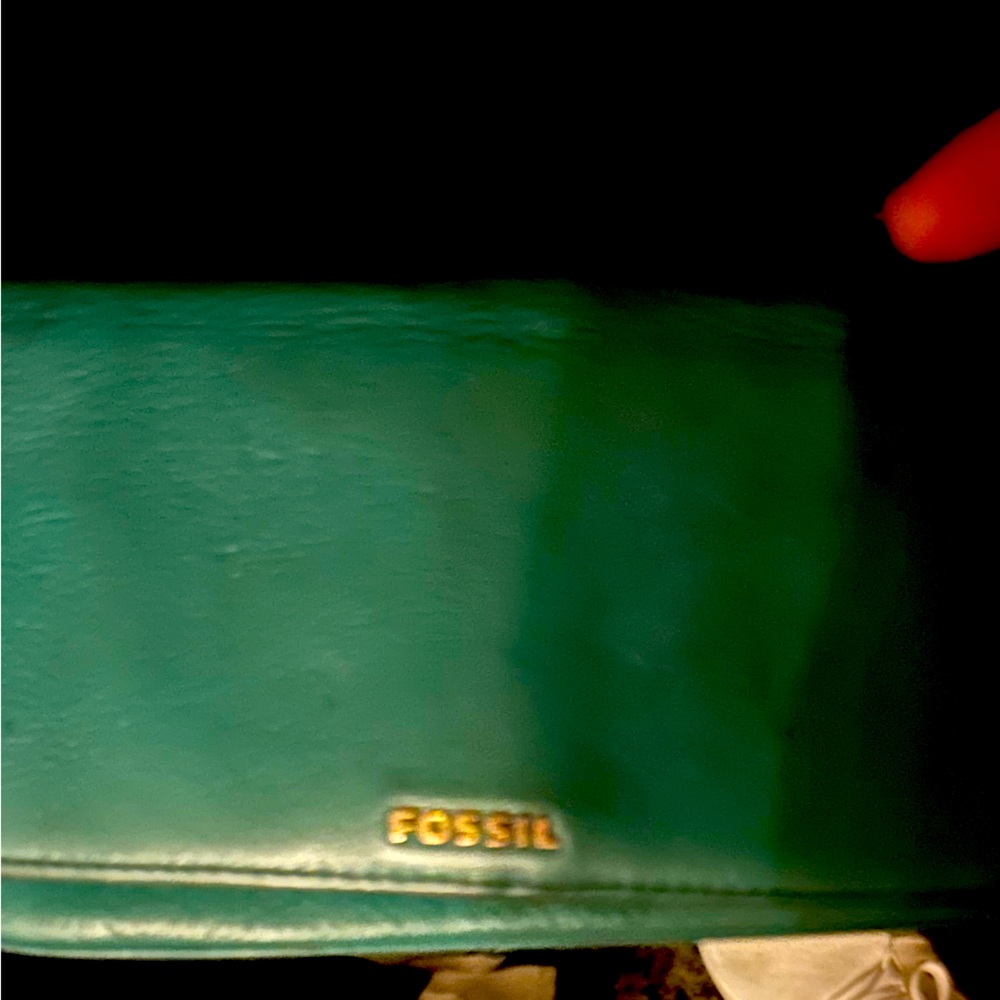 Fossil wallet